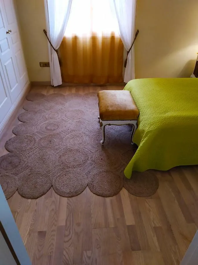 فندق بويرتو ذي لا كروزفي  Casa Eddy 0*,  إسبانيا