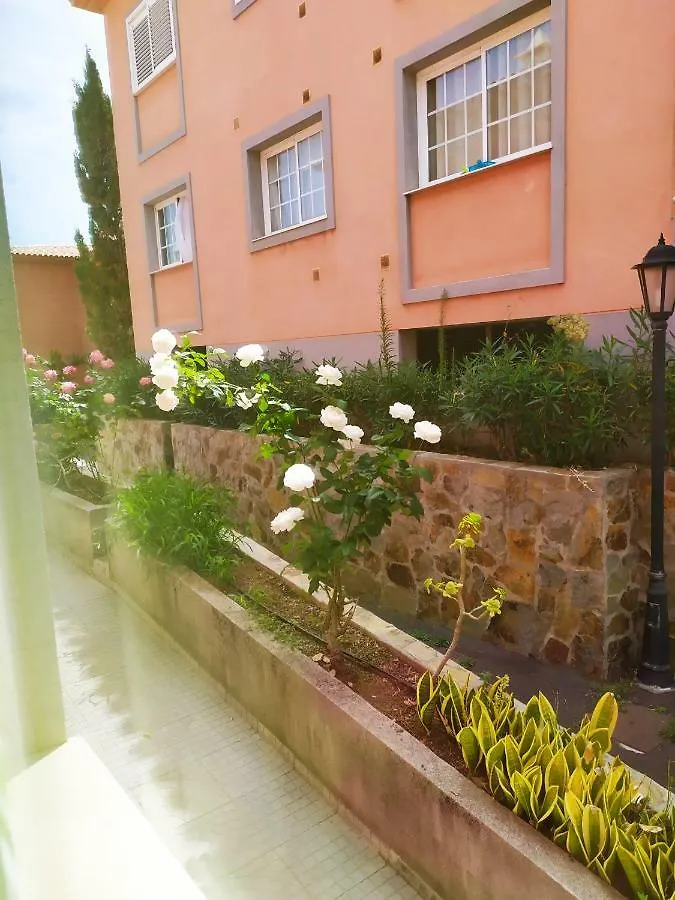 مكان تخييم فندق بويرتو ذي لا كروزفي  Casa Eddy إسبانيا